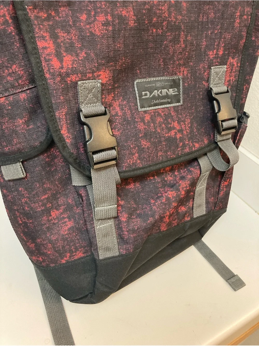 Dakine Skateboarding Lava Laptop Backpack Ledge 25L Season S14